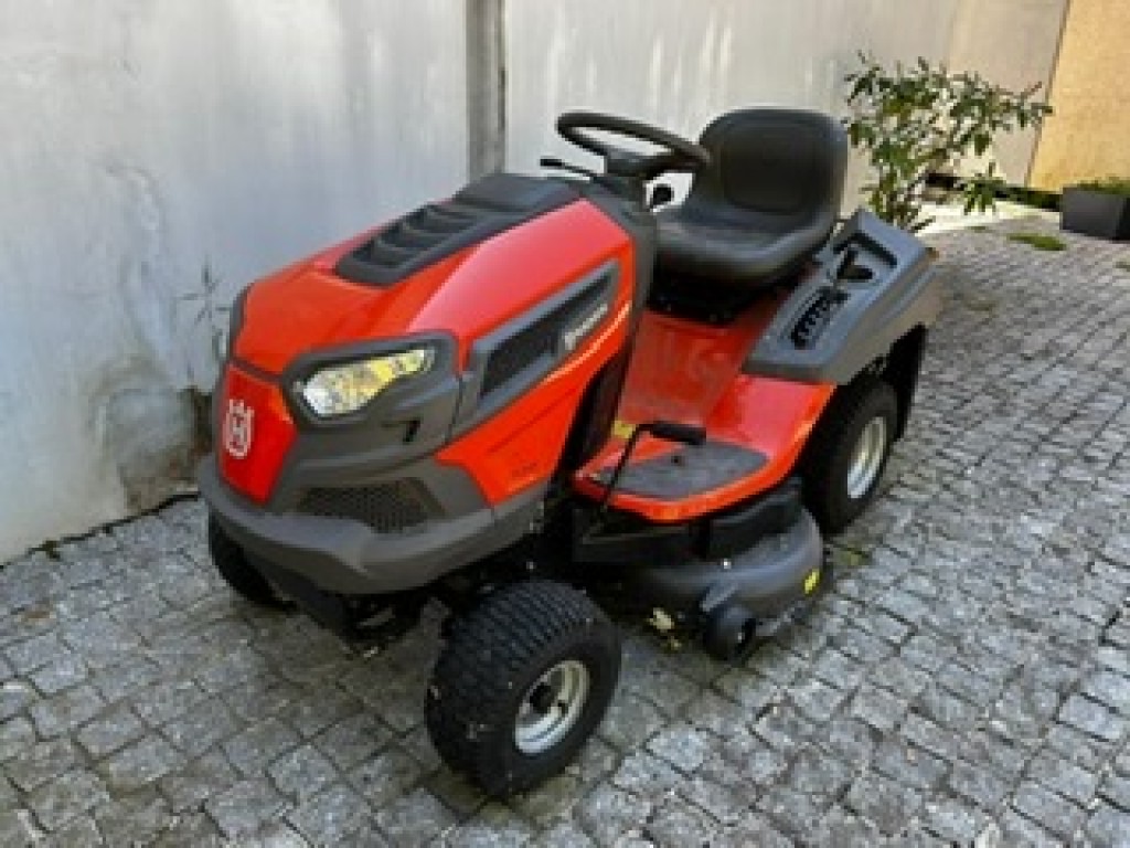 Husqvarna TC 242 T